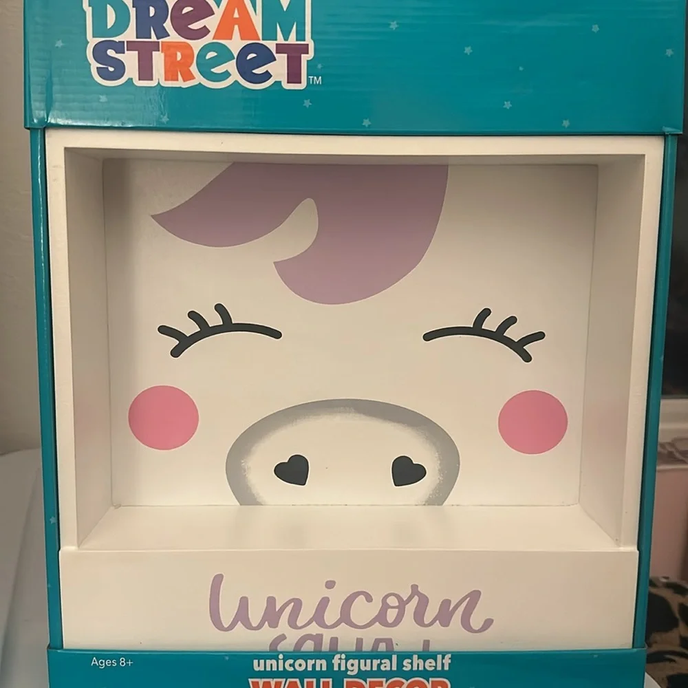 Street Dream Unicorn Figural Shelf